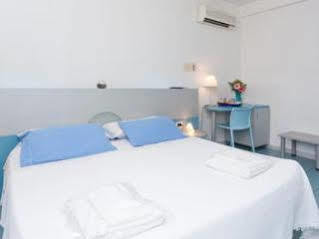 Hotel Rainbow Palermo Exterior foto